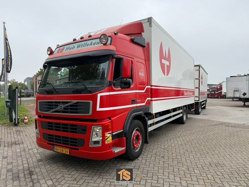 Volvo FM9 340 - EURO 5 - AUTOMATIC - NL TOP TRUCK - TUV 6/26 - Camion fourgon: photos 2 Volvo FM9 340 - EURO 5 - AUTOMATIC - NL TOP TRUCK - TUV 6/26 - Camion fourgon: photos 2