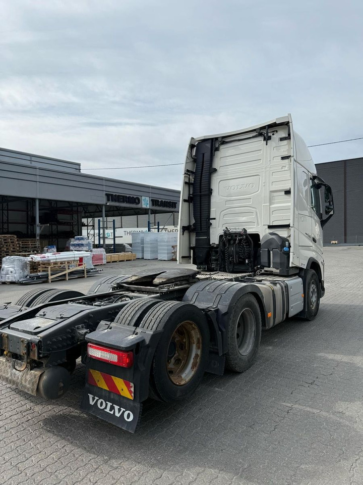 Volvo FH540 6x2 / Double boogie - Tracteur routier: photos 4 Volvo FH540 6x2 / Double boogie - Tracteur routier: photos 4