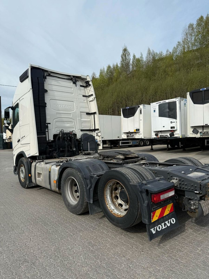 Volvo FH540 6x2 / Double boogie - Tracteur routier: photos 5 Volvo FH540 6x2 / Double boogie - Tracteur routier: photos 5