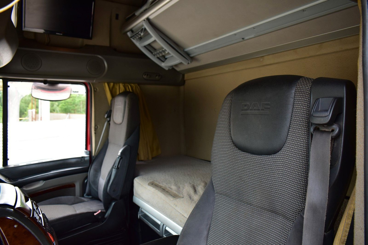 Camion grue neuf DAF XF 105 6x2 HMF 4020 EURO 5 KRAN CRANE .: photos 18