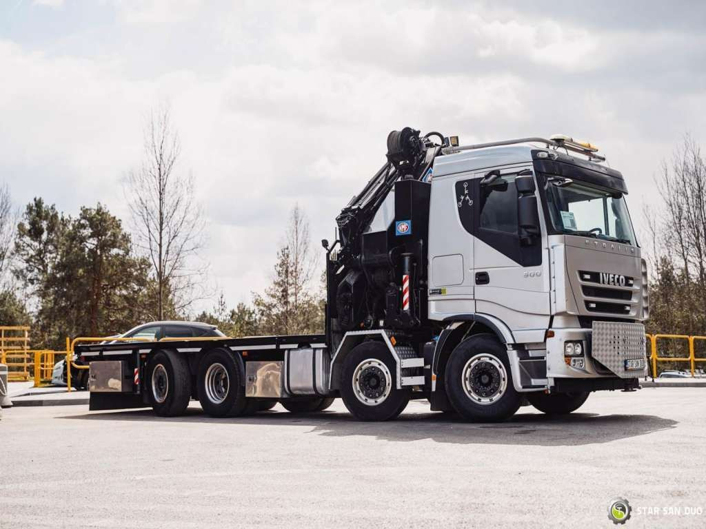 Iveco  STRALIS AS320S50Y 8x2 HMF 8520-0K6 FLY JIB Winc — crédit-bail Iveco  STRALIS AS320S50Y 8x2 HMF 8520-0K6 FLY JIB Winc: photos 13