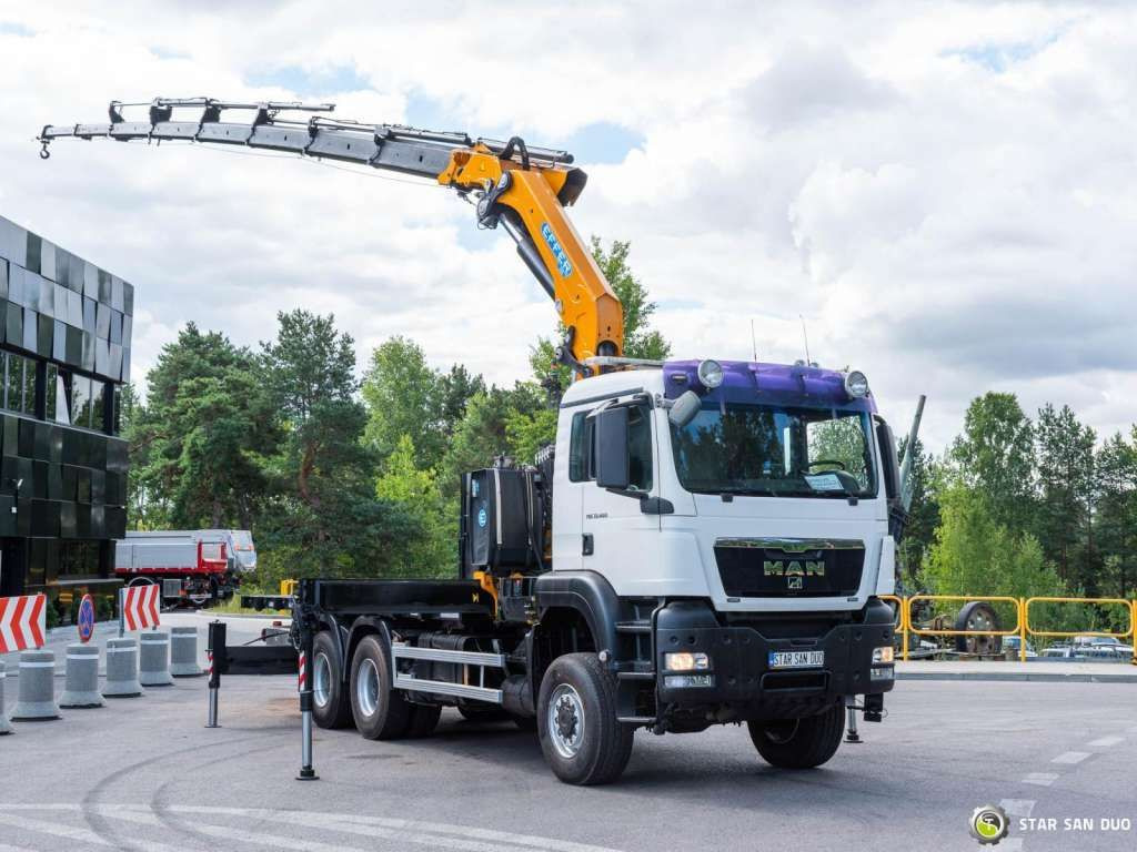 MAN TGS 33.400 6x6 BL EFFER 315/8S HDS Crane 2019 - Camion grue: photos 1 MAN TGS 33.400 6x6 BL EFFER 315/8S HDS Crane 2019 - Camion grue: photos 1