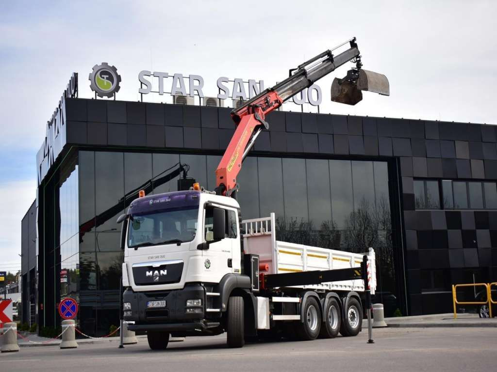 MAN TGS 35.400 8X4 PALFINGER PK 33002 CRANE KIPPER - Camion grue, Camion benne: photos 5 MAN TGS 35.400 8X4 PALFINGER PK 33002 CRANE KIPPER - Camion grue, Camion benne: photos 5