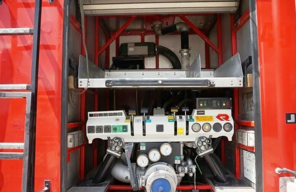 Camion de pompier Mercedes-Benz 4x4 ATEGO 1225 Firebrigade Feuerwehr: photos 11