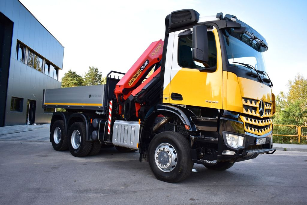 Mercedes-Benz AROCS 3345 6x6 PALFINGER PK 33002 EURO 6 KRAN - Camion grue, Camion plateau: photos 3 Mercedes-Benz AROCS 3345 6x6 PALFINGER PK 33002 EURO 6 KRAN - Camion grue, Camion plateau: photos 3
