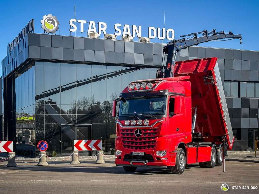 Mercedes-Benz AROCS 3358L 6x4 HIAB 192X-HIPRO E-6 Crane Kippe - Camion benne: photos 1 Mercedes-Benz AROCS 3358L 6x4 HIAB 192X-HIPRO E-6 Crane Kippe - Camion benne: photos 1