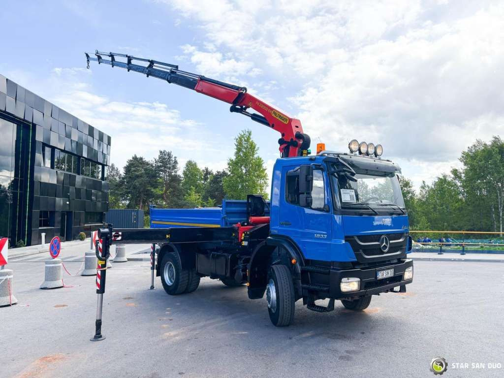 Mercedes-Benz AXOR 1833 4x4 Palfinger PK 22002 EH Crane Winch - Camion grue: photos 2 Mercedes-Benz AXOR 1833 4x4 Palfinger PK 22002 EH Crane Winch - Camion grue: photos 2