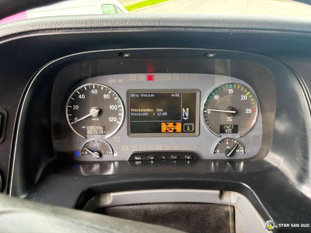 Camion benne Mercedes-Benz Actros 1841 AK 4x4 Hiab 288E-7 Crane Kipper: photos 17 Camion benne Mercedes-Benz Actros 1841 AK 4x4 Hiab 288E-7 Crane Kipper: photos 17