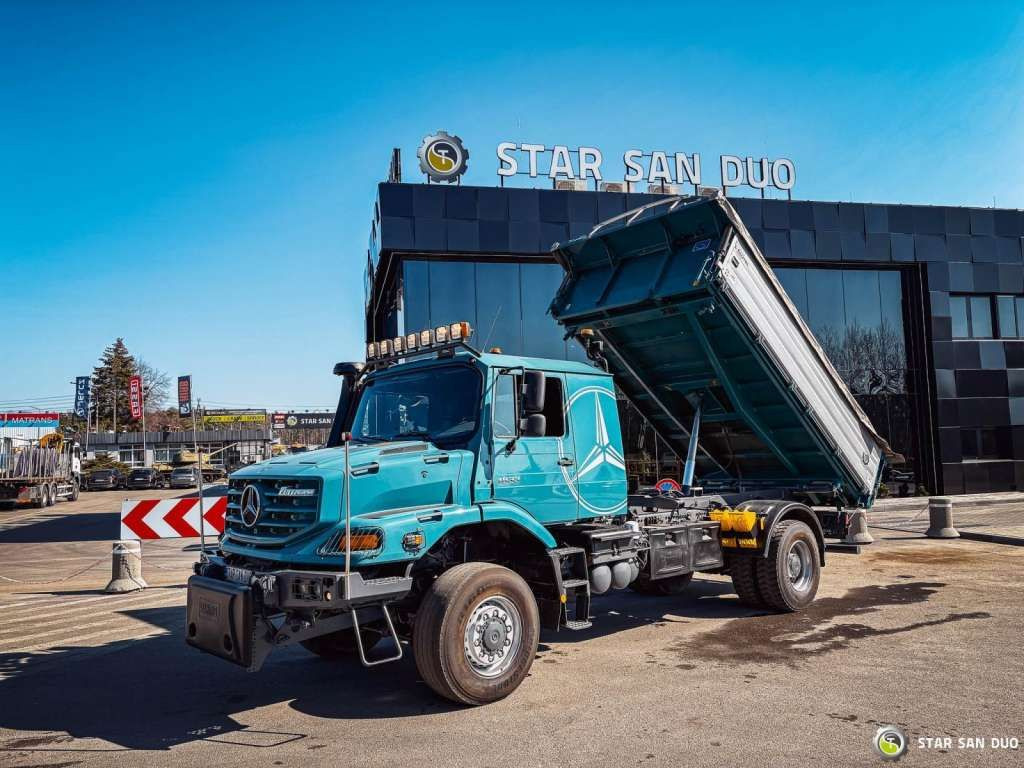 Mercedes-Benz Zetros 1833 4x4 Kipper Camper Chassis - Camion benne: photos 1 Mercedes-Benz Zetros 1833 4x4 Kipper Camper Chassis - Camion benne: photos 1