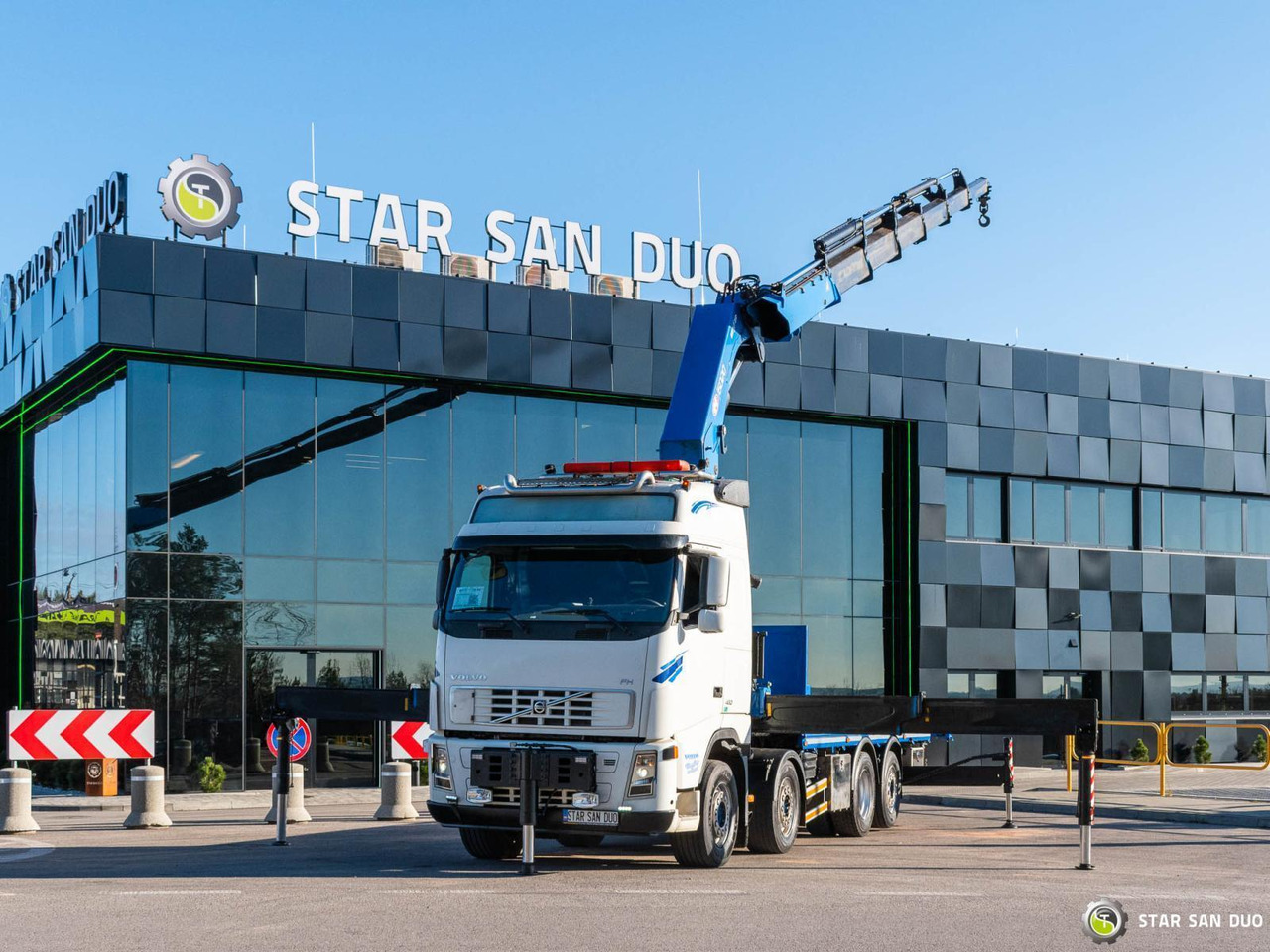 - Camion grue: photos 1 - Camion grue: photos 1