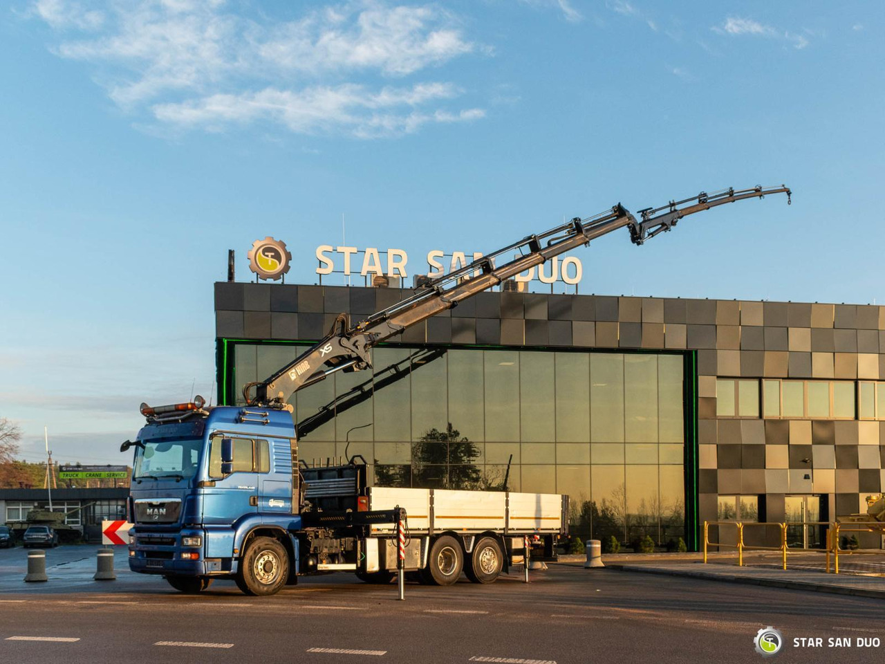 - Camion grue: photos 3 - Camion grue: photos 3