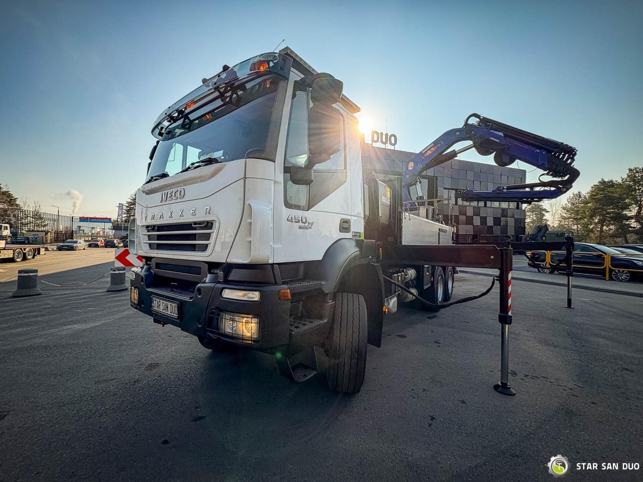- Camion grue: photos 4 - Camion grue: photos 4