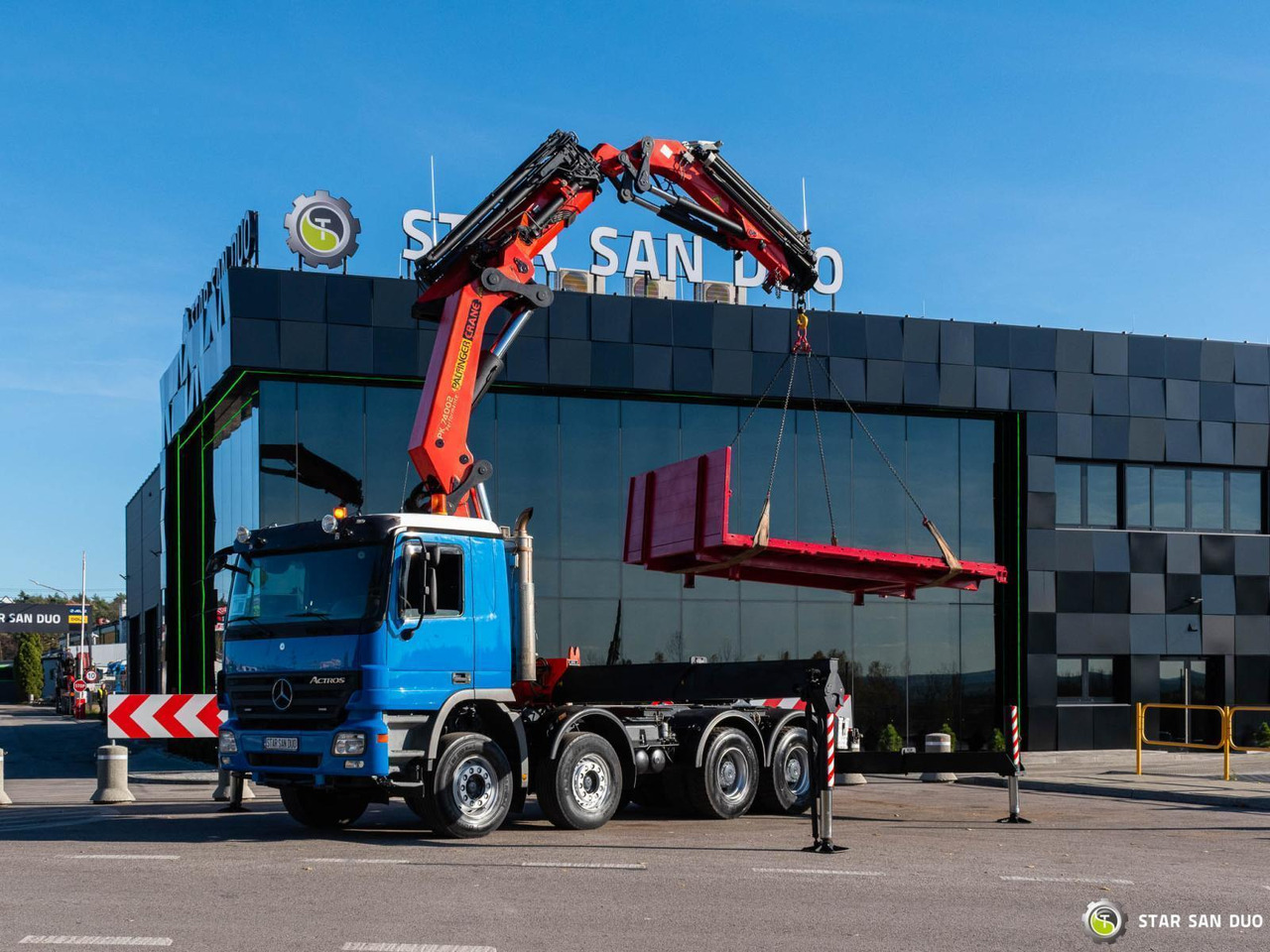 - Camion grue: photos 5 - Camion grue: photos 5