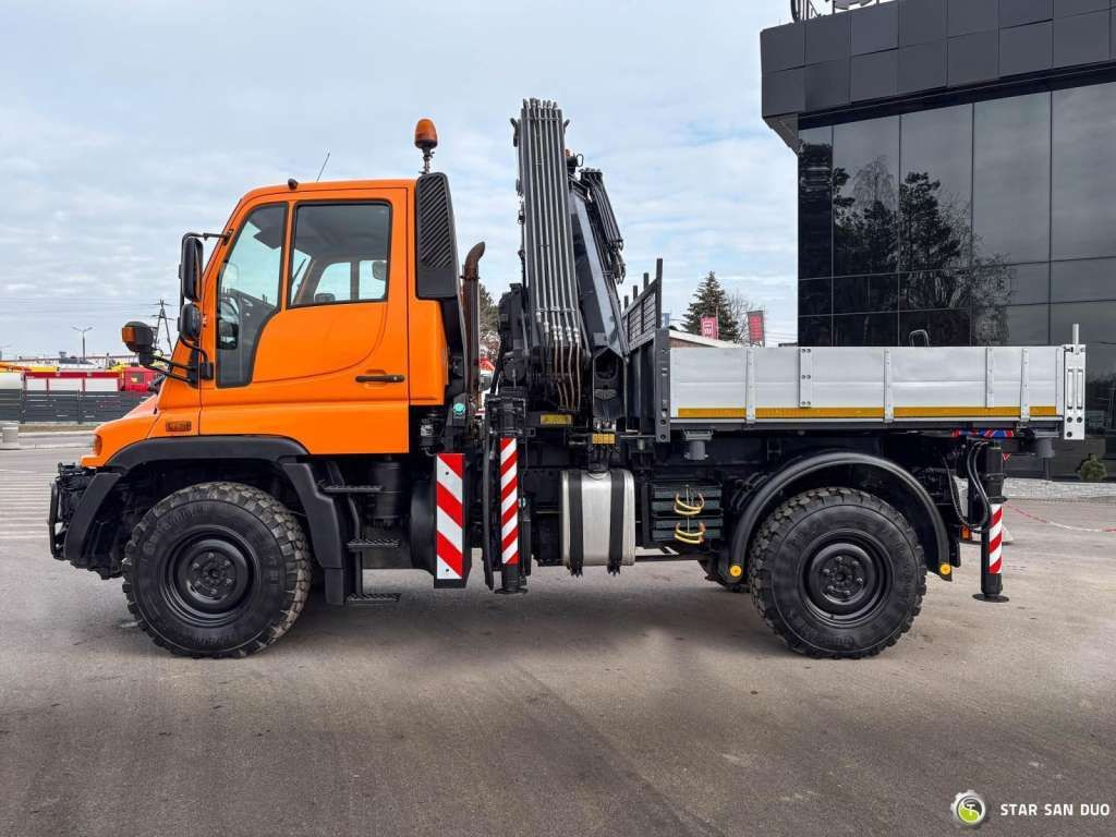 Unimog Mercedes-Benz UNIMOG U300 4x4 HIAB 122 D-3 CRANE Unimog Mercedes-Benz UNIMOG U300 4x4 HIAB 122 D-3 CRANE - Camion grue, Camion plateau: photos 5 Unimog Mercedes-Benz UNIMOG U300 4x4 HIAB 122 D-3 CRANE Unimog Mercedes-Benz UNIMOG U300 4x4 HIAB 122 D-3 CRANE - Camion grue, Camion plateau: photos 5