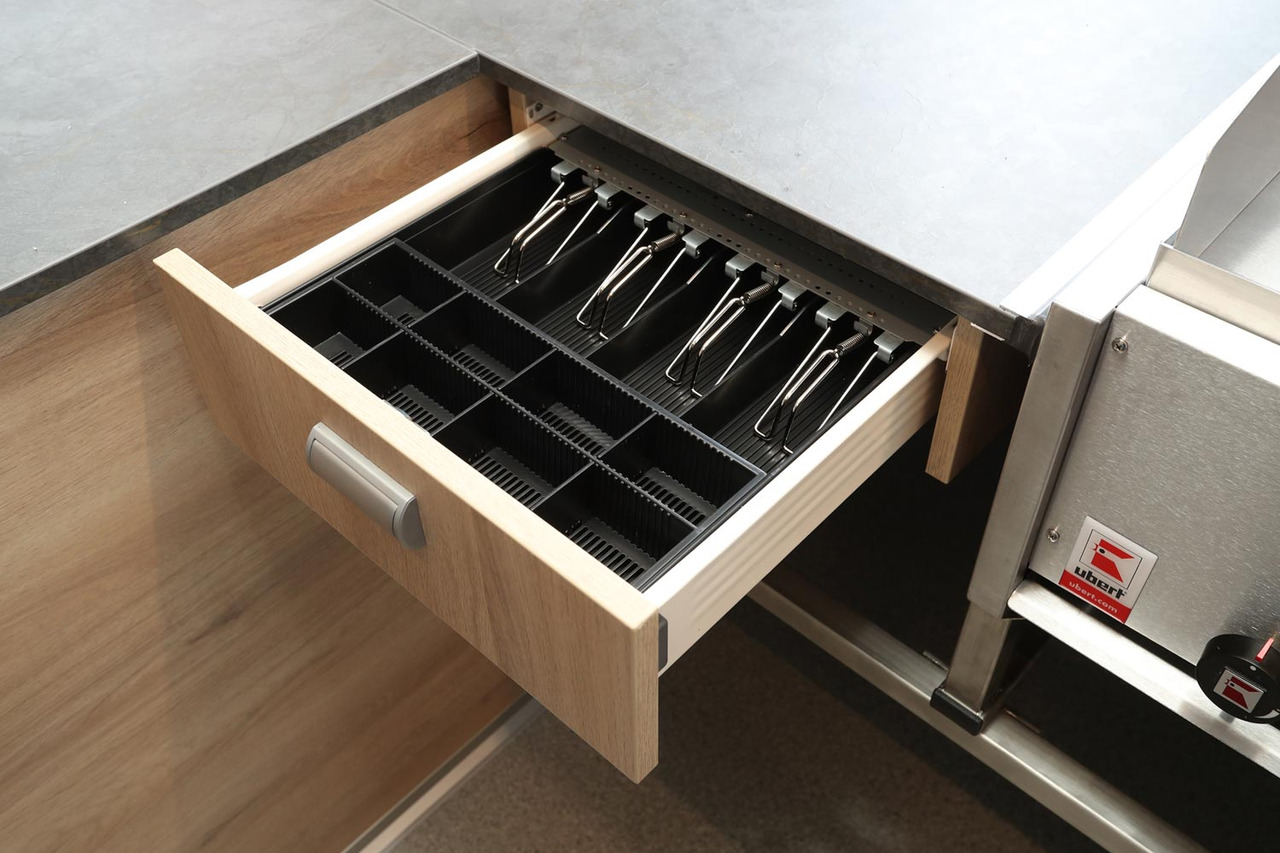 Verkaufsanhänger BORCO HÖHNS — crédit-bail Verkaufsanhänger BORCO HÖHNS: photos 9