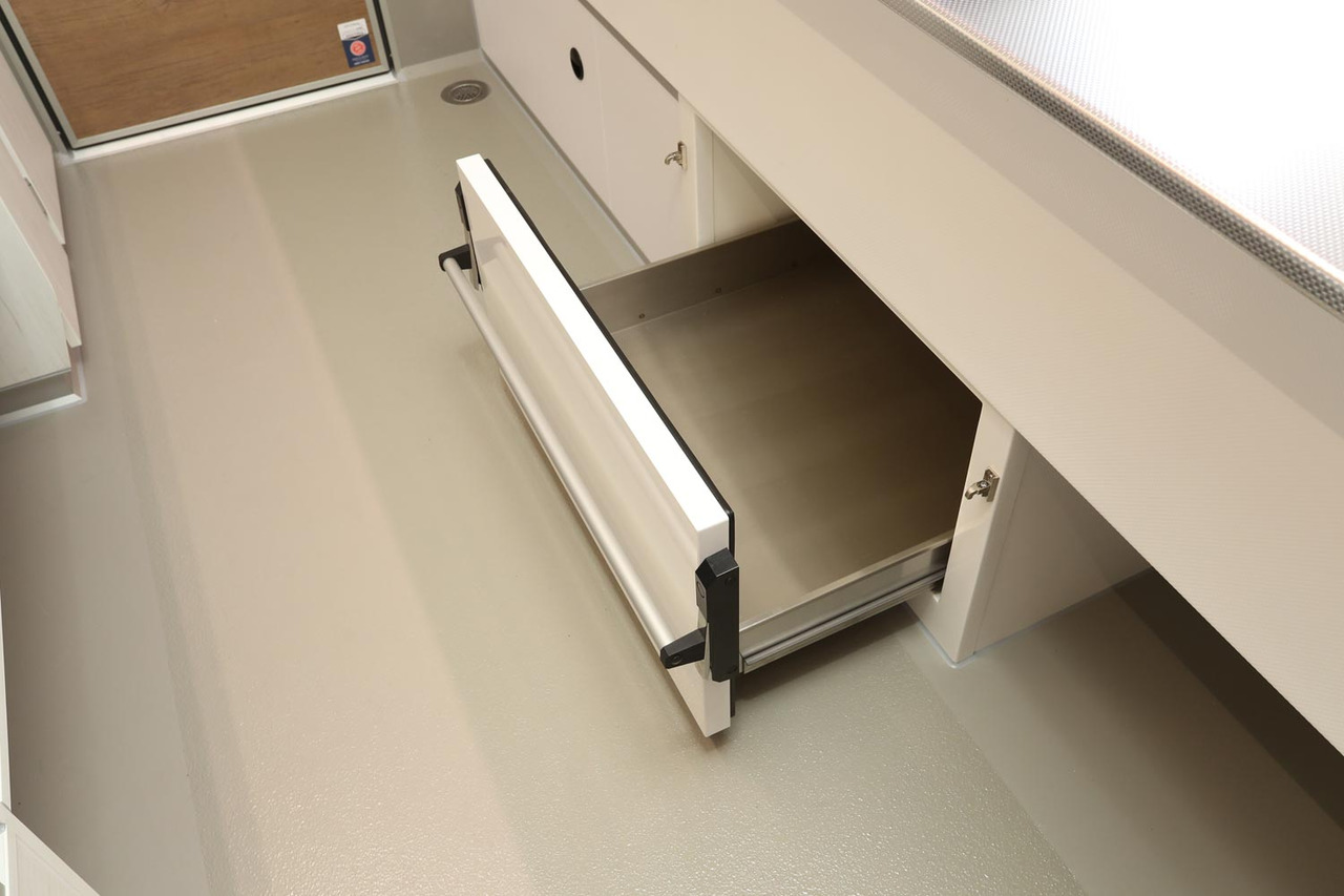 Verkaufsanhänger BORCO HÖHNS - Remorque magasin: photos 5 Verkaufsanhänger BORCO HÖHNS - Remorque magasin: photos 5