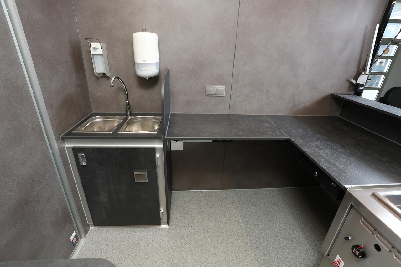 Verkaufsanhänger BORCO HÖHNS - Remorque magasin: photos 5 Verkaufsanhänger BORCO HÖHNS - Remorque magasin: photos 5