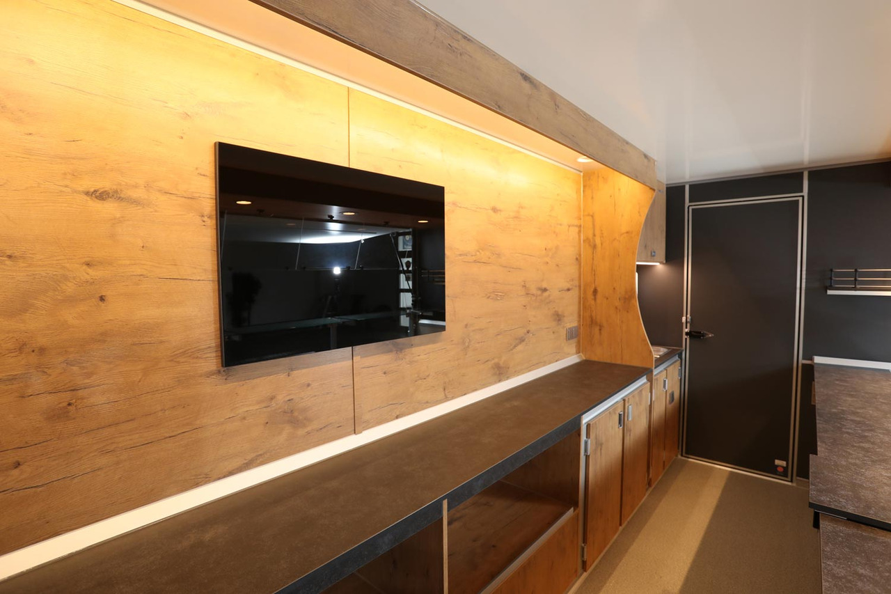 Verkaufsanhänger BORCO HÖHNS - Remorque magasin: photos 5 Verkaufsanhänger BORCO HÖHNS - Remorque magasin: photos 5