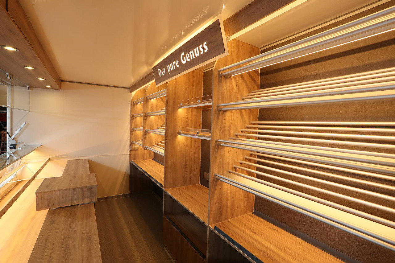 Verkaufsanhänger BORCO HÖHNS - Remorque magasin: photos 2 Verkaufsanhänger BORCO HÖHNS - Remorque magasin: photos 2