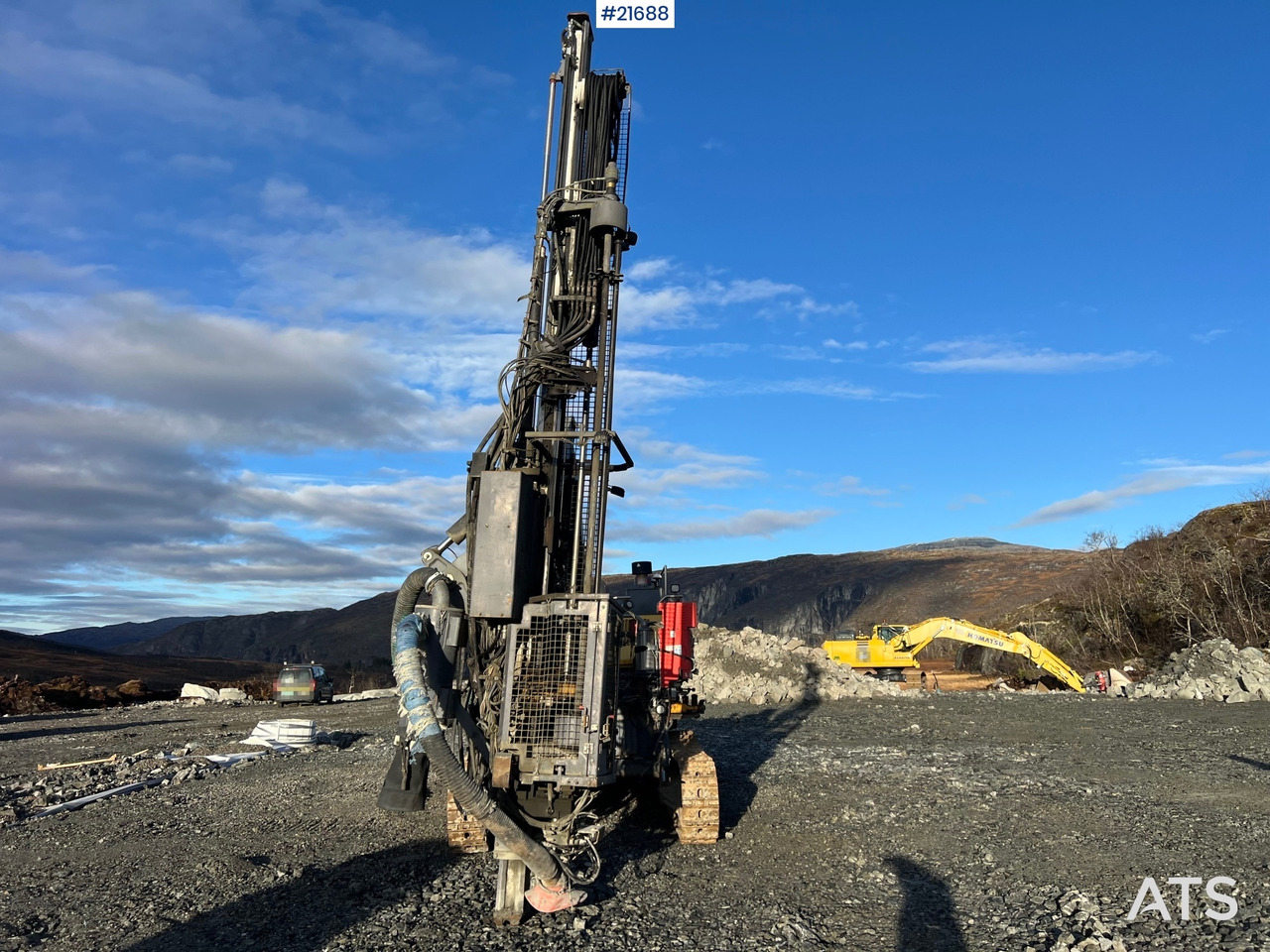 Atlas Copco T35R-01 Borerigg m/ cop 2540 hammer, sliper og Leica gps - Foreuse: photos 3 Atlas Copco T35R-01 Borerigg m/ cop 2540 hammer, sliper og Leica gps - Foreuse: photos 3