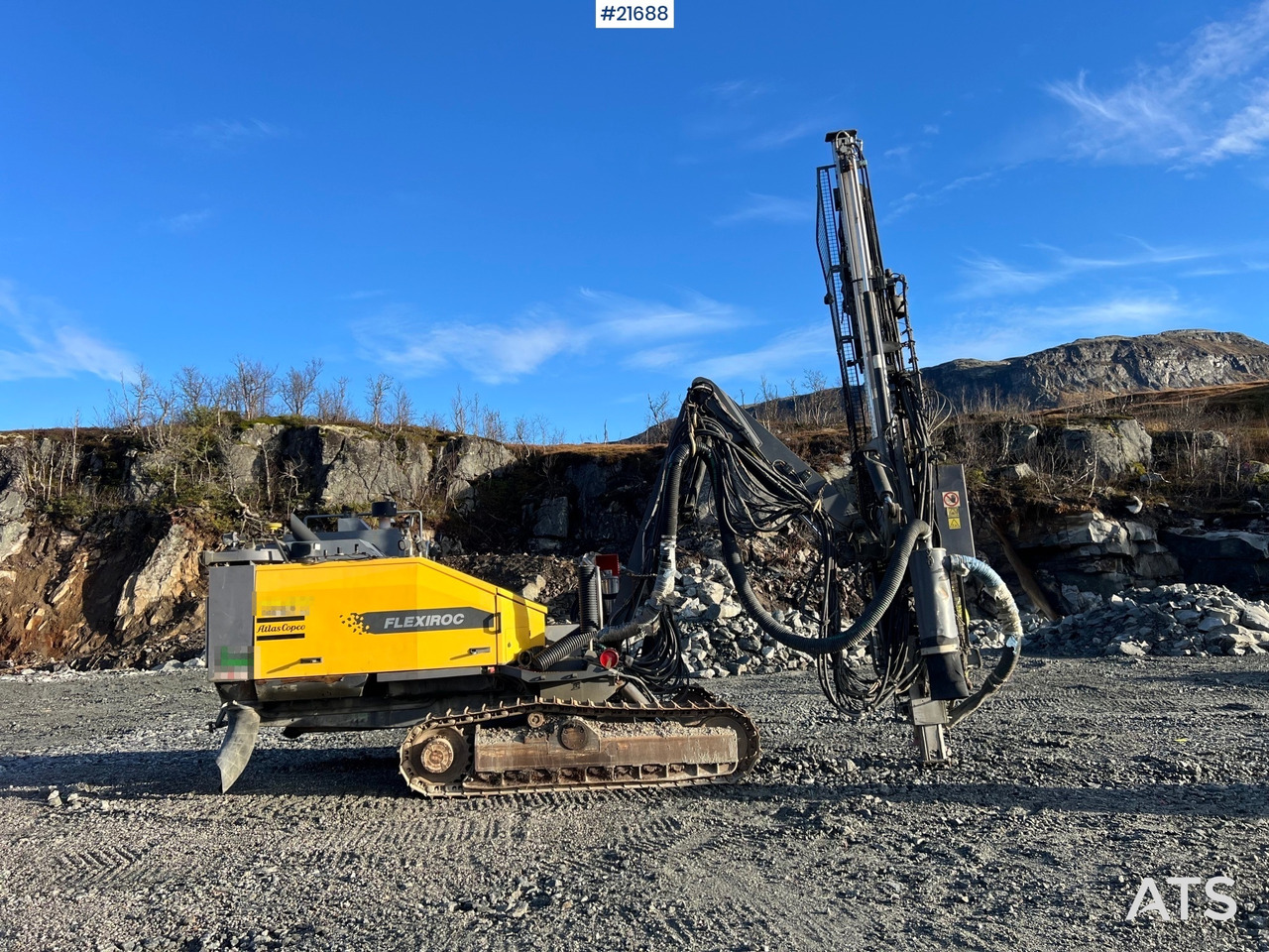 Atlas Copco T35R-01 Borerigg m/ cop 2540 hammer, sliper og Leica gps - Foreuse: photos 5 Atlas Copco T35R-01 Borerigg m/ cop 2540 hammer, sliper og Leica gps - Foreuse: photos 5