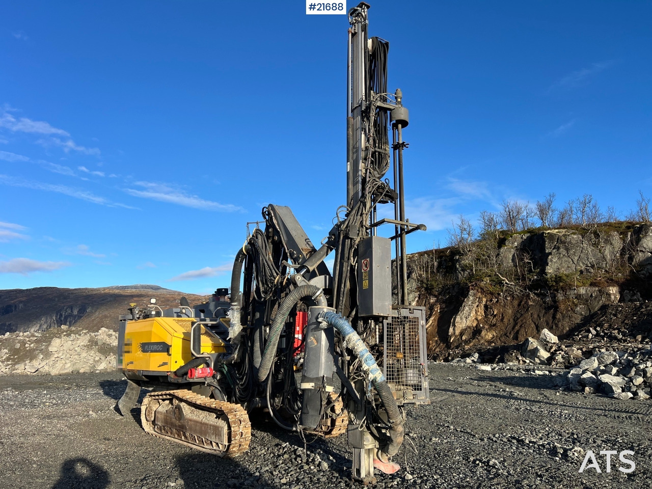 Atlas Copco T35R-01 Borerigg m/ cop 2540 hammer, sliper og Leica gps - Foreuse: photos 4 Atlas Copco T35R-01 Borerigg m/ cop 2540 hammer, sliper og Leica gps - Foreuse: photos 4
