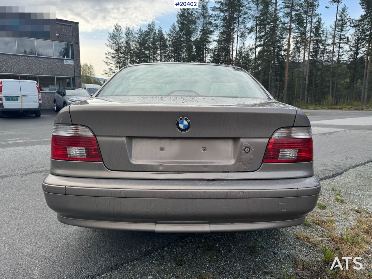 BMW 520 - Voiture: photos 4 BMW 520 - Voiture: photos 4