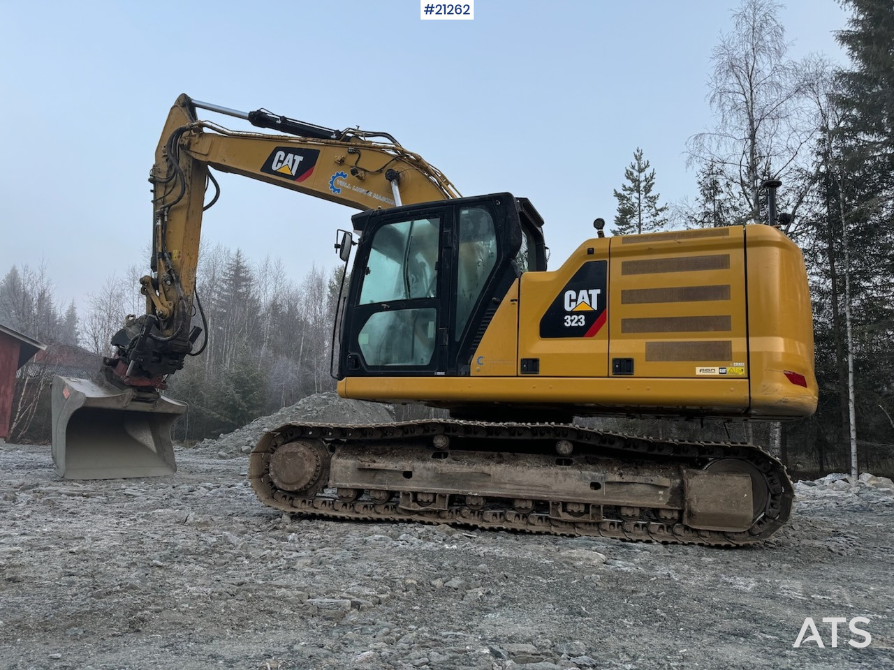 Caterpillar 323 - Pelle sur chenille: photos 4 Caterpillar 323 - Pelle sur chenille: photos 4
