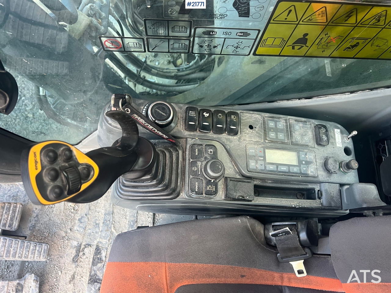 Pelle Doosan Dx300lc-5 Gravemaskin m/ rototilt og pusseskuffe: photos 35