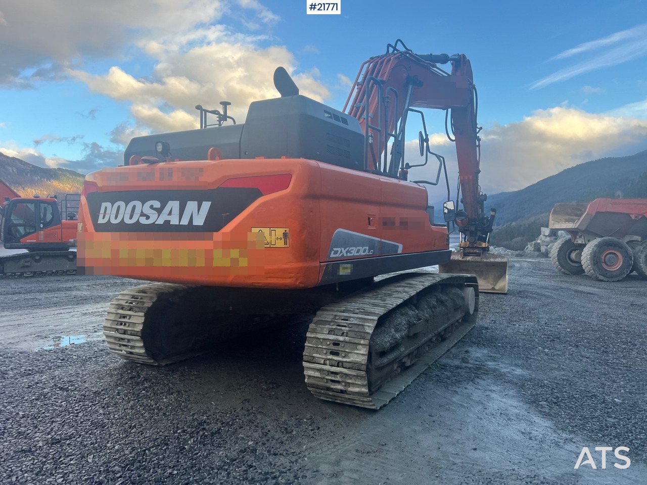 Pelle Doosan Dx300lc-5 Gravemaskin m/ rototilt og pusseskuffe: photos 9