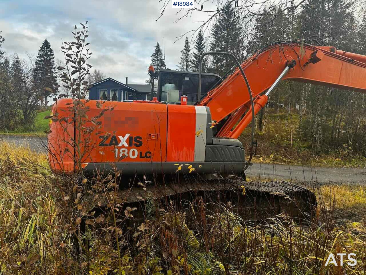 Hitachi ZX180LC-3 - Pelle: photos 5 Hitachi ZX180LC-3 - Pelle: photos 5