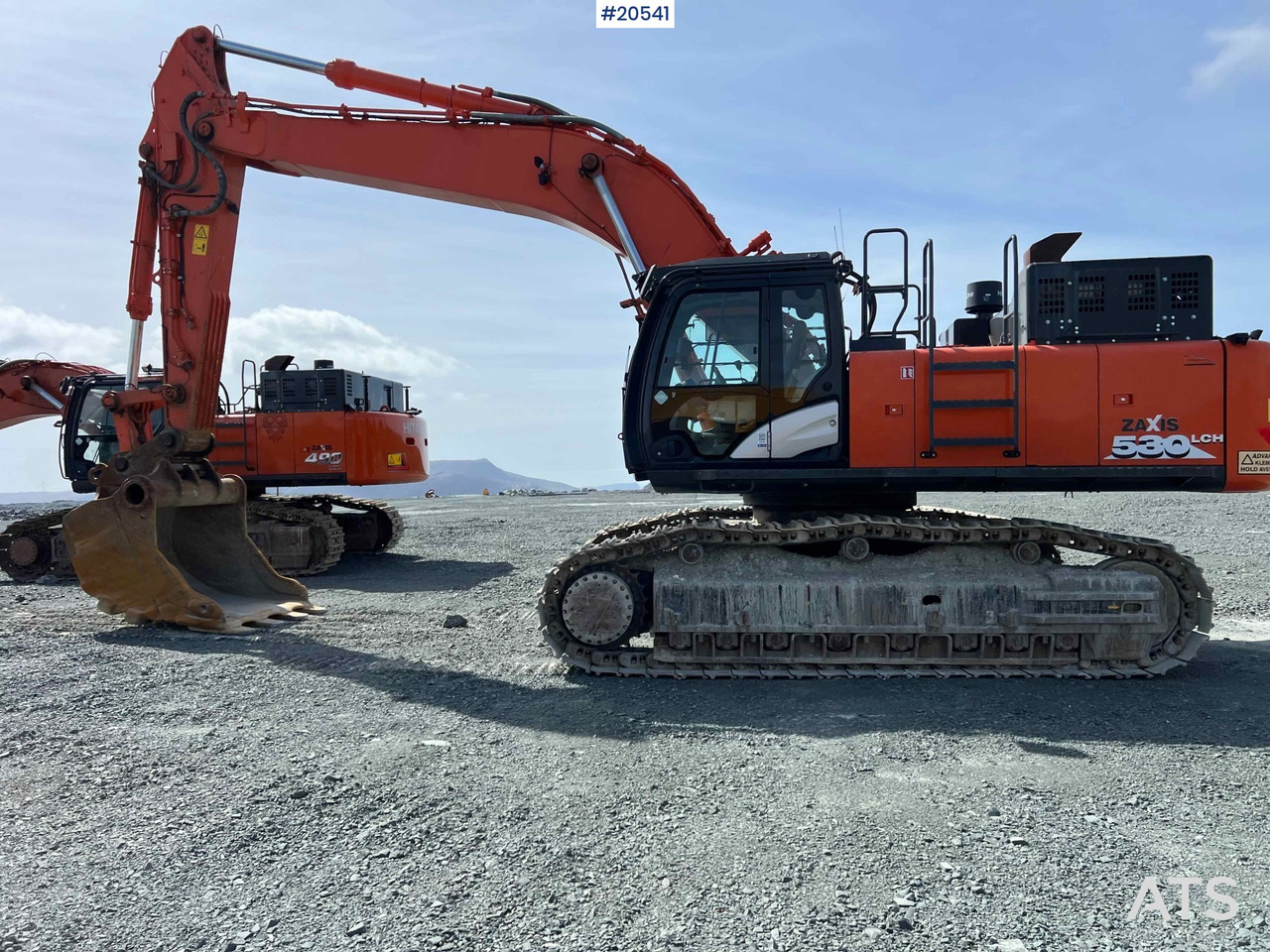 Pelle Hitachi zx530LCH-6 gravemaskin m/ graveskuffe. SE VIDEO: photos 22