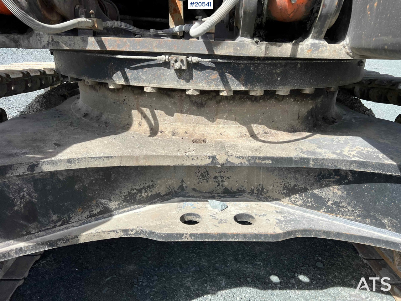 Pelle Hitachi zx530LCH-6 gravemaskin m/ graveskuffe. SE VIDEO: photos 43