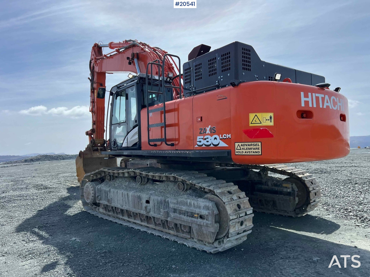 Pelle Hitachi zx530LCH-6 gravemaskin m/ graveskuffe. SE VIDEO: photos 18