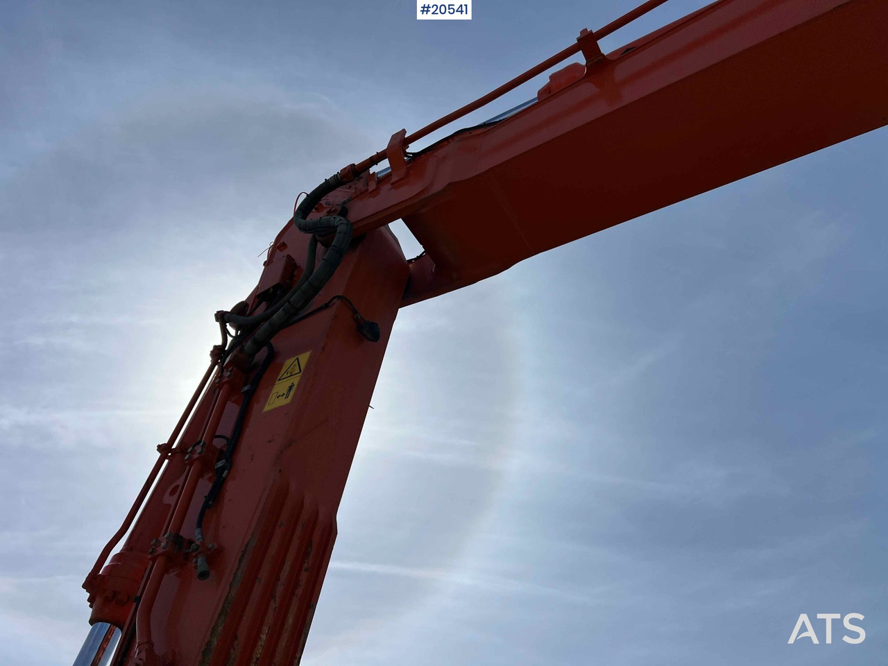 Pelle Hitachi zx530LCH-6 gravemaskin m/ graveskuffe. SE VIDEO: photos 33