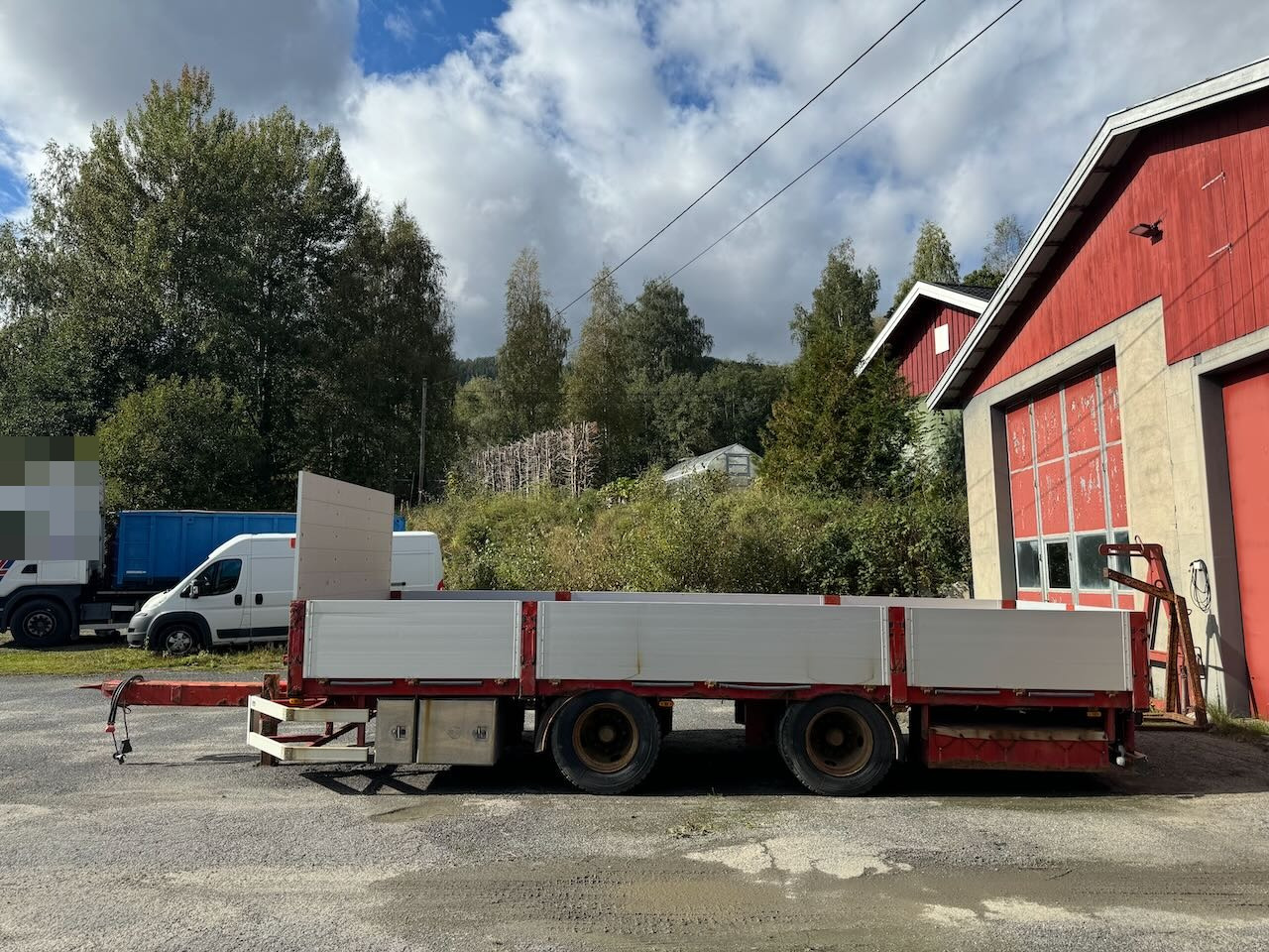 Istrail 2 akslet plankjerre - Remorque plateau: photos 3 Istrail 2 akslet plankjerre - Remorque plateau: photos 3