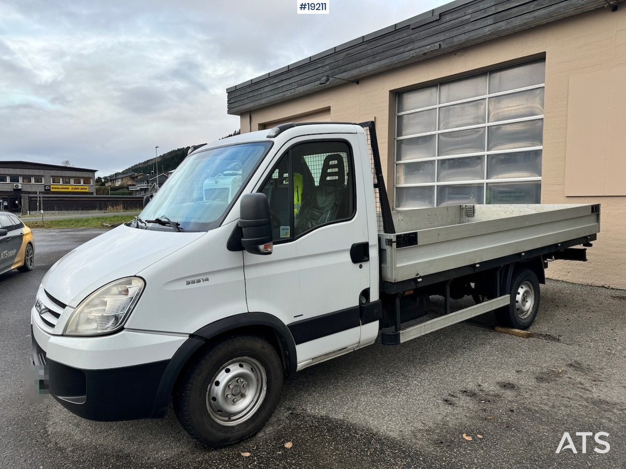 Iveco 35S14 - Camion plateau: photos 2 Iveco 35S14 - Camion plateau: photos 2