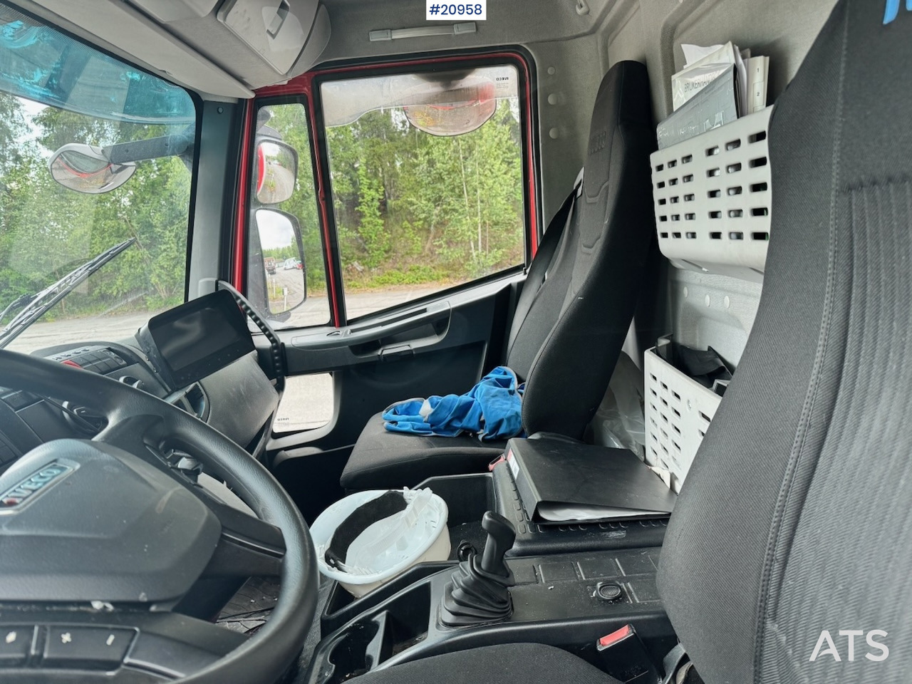 Camion fourgon Iveco EuroCargo 120-210L: photos 24