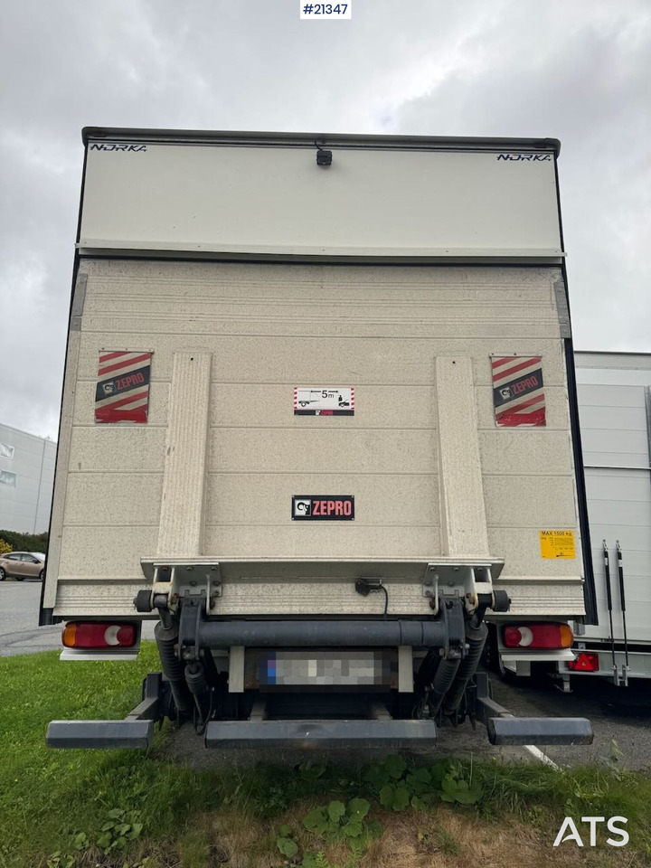 Iveco Eurocargo 75-210 - Camion fourgon: photos 4 Iveco Eurocargo 75-210 - Camion fourgon: photos 4