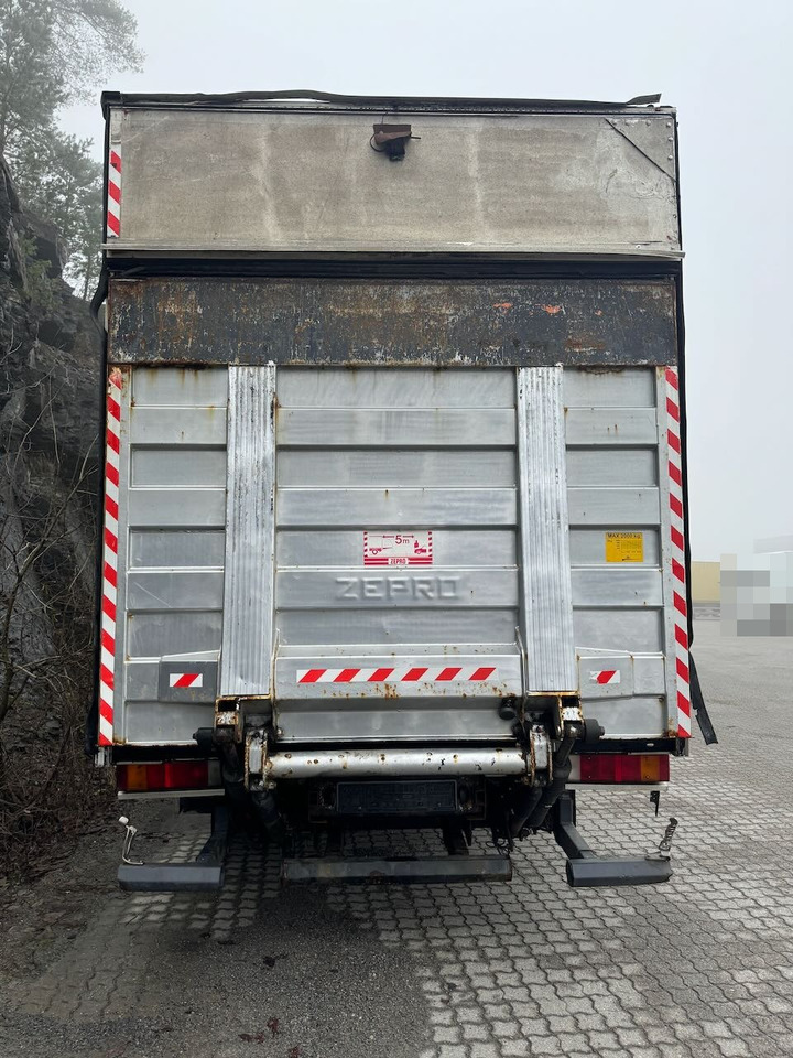 Iveco Stralis - Camion fourgon: photos 5 Iveco Stralis - Camion fourgon: photos 5