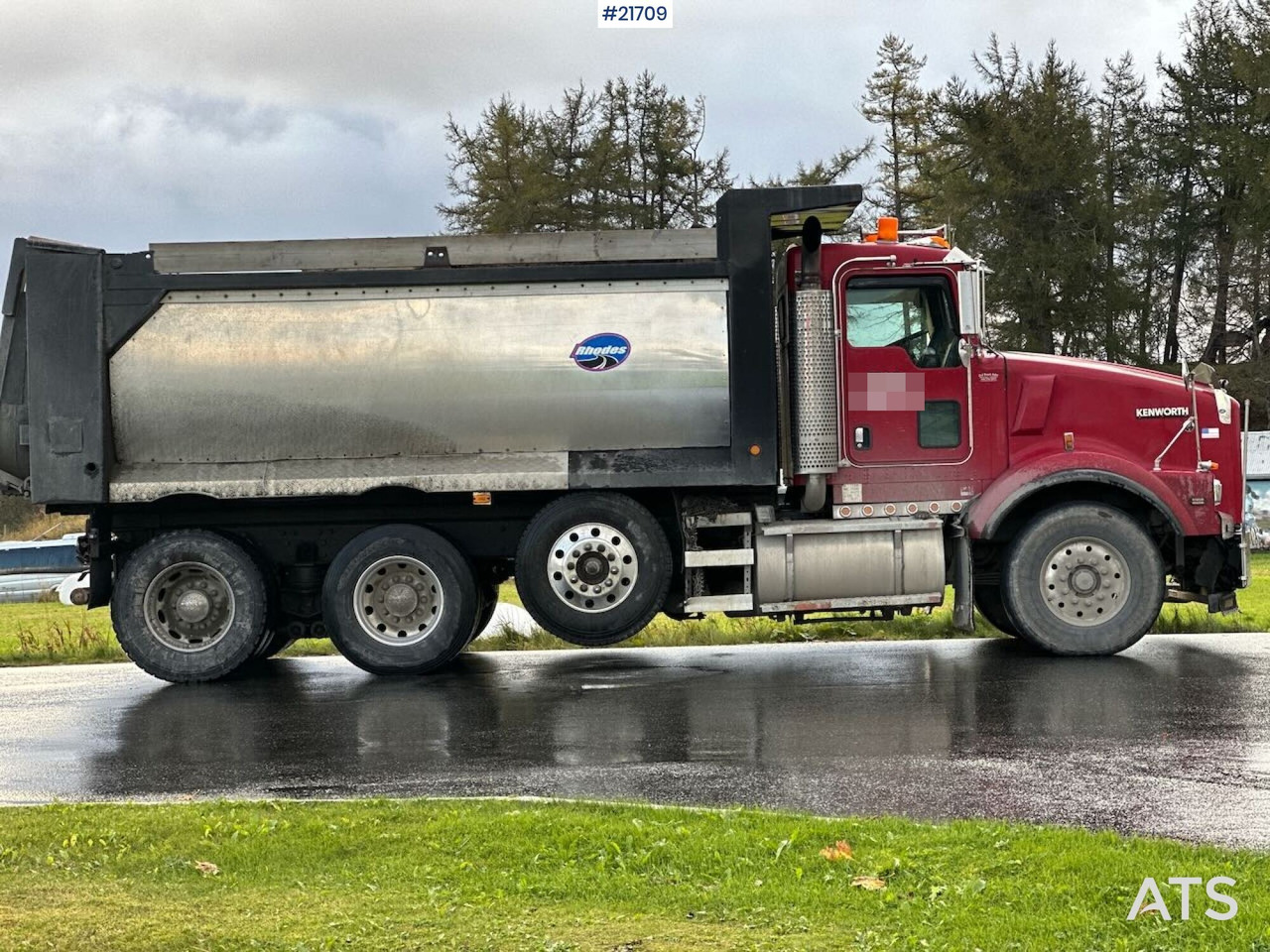 Kenworth 2005 KENWORTH T800 tippbil 8x4 m/ Rhodes påbygg, kompressor, vibrator i kassen. Høy lasteevne! SE VIDEO. - Camion benne: photos 2 Kenworth 2005 KENWORTH T800 tippbil 8x4 m/ Rhodes påbygg, kompressor, vibrator i kassen. Høy lasteevne! SE VIDEO. - Camion benne: photos 2