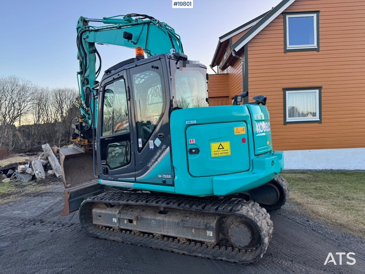 Kobelco SK75SR-3E - Pelle: photos 3 Kobelco SK75SR-3E - Pelle: photos 3