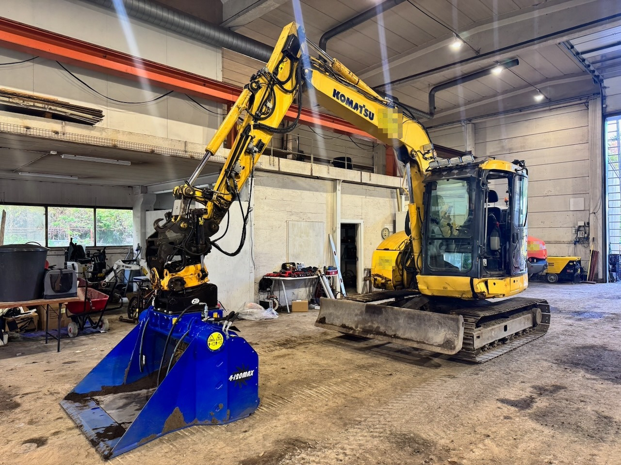 Komatsu 2013 Komatsu PC78US-8 Beltegraver m/ Rototilt og 2 skuffer. - Pelle sur chenille: photos 1 Komatsu 2013 Komatsu PC78US-8 Beltegraver m/ Rototilt og 2 skuffer. - Pelle sur chenille: photos 1