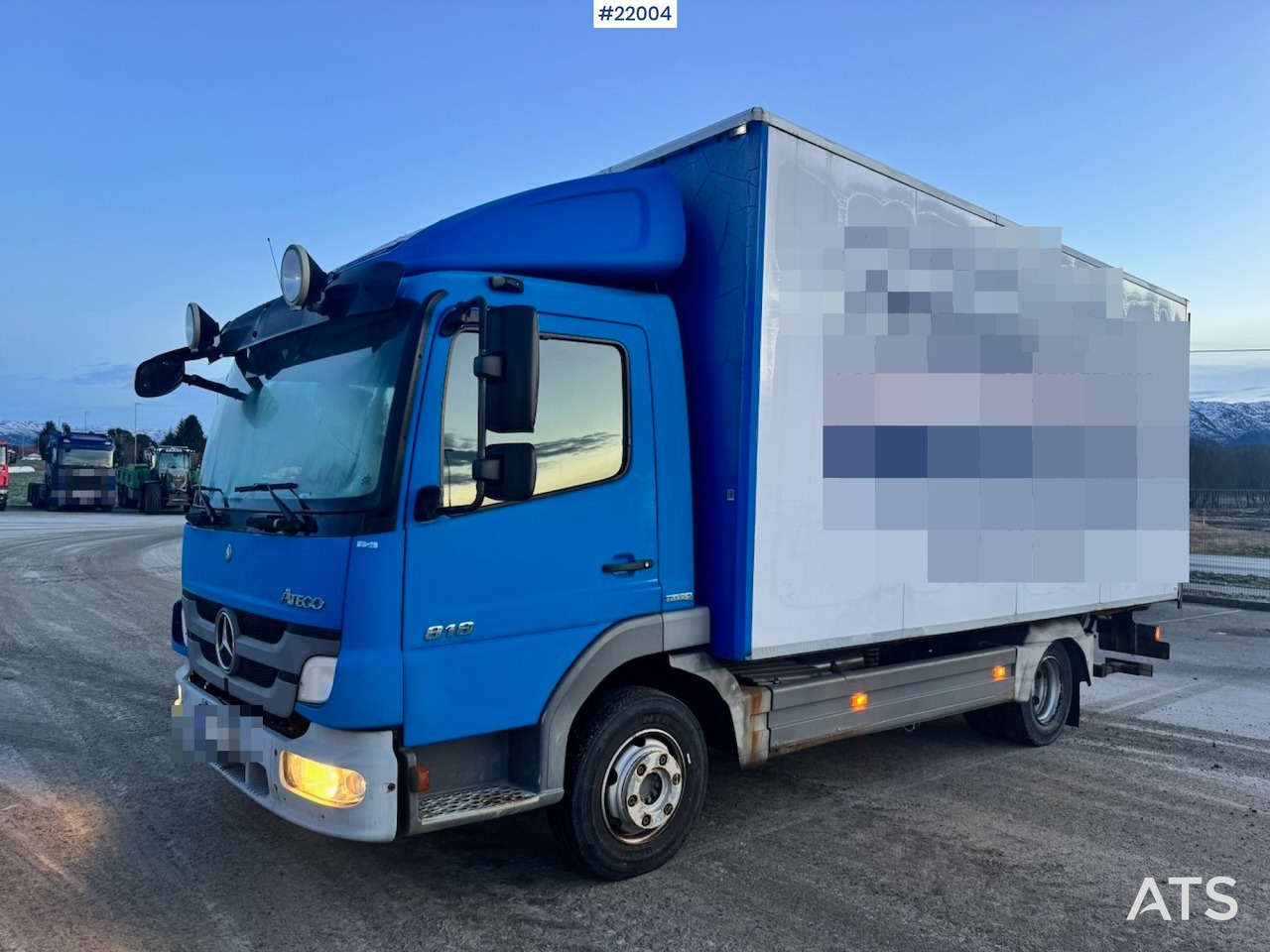 Mercedes 2012 Mercedes Atego 818 Skapbil m/ Løftelem. 140 000 km! - Camion fourgon: photos 1 Mercedes 2012 Mercedes Atego 818 Skapbil m/ Løftelem. 140 000 km! - Camion fourgon: photos 1