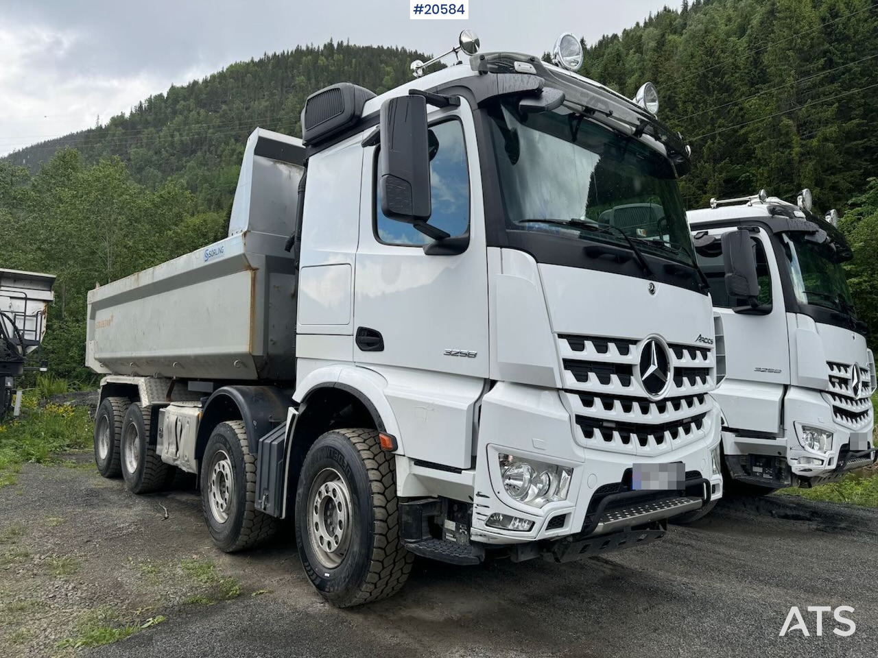Mercedes Arocs 3258 - Camion benne: photos 2 Mercedes Arocs 3258 - Camion benne: photos 2