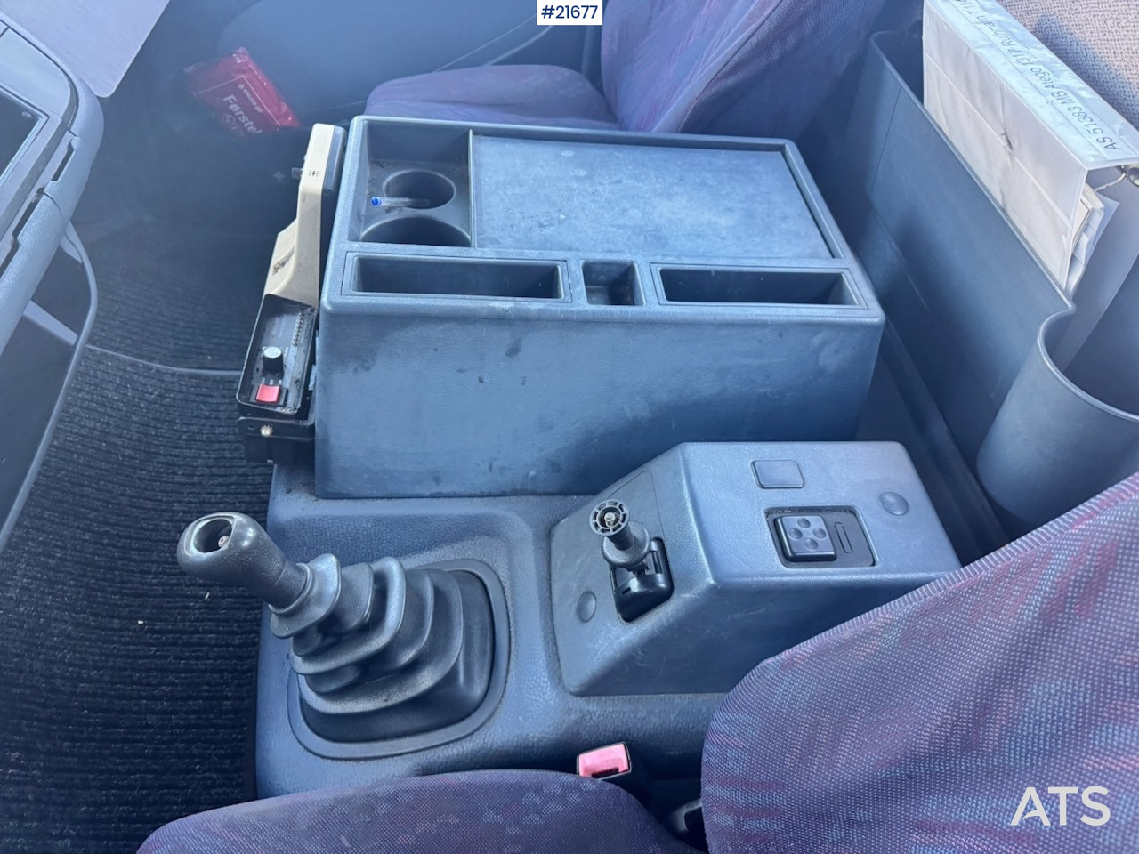 Camion avec nacelle Mercedes-Benz Mercedes Atego 4x2 18 meters Liftbil: photos 29 Camion avec nacelle Mercedes-Benz Mercedes Atego 4x2 18 meters Liftbil: photos 29