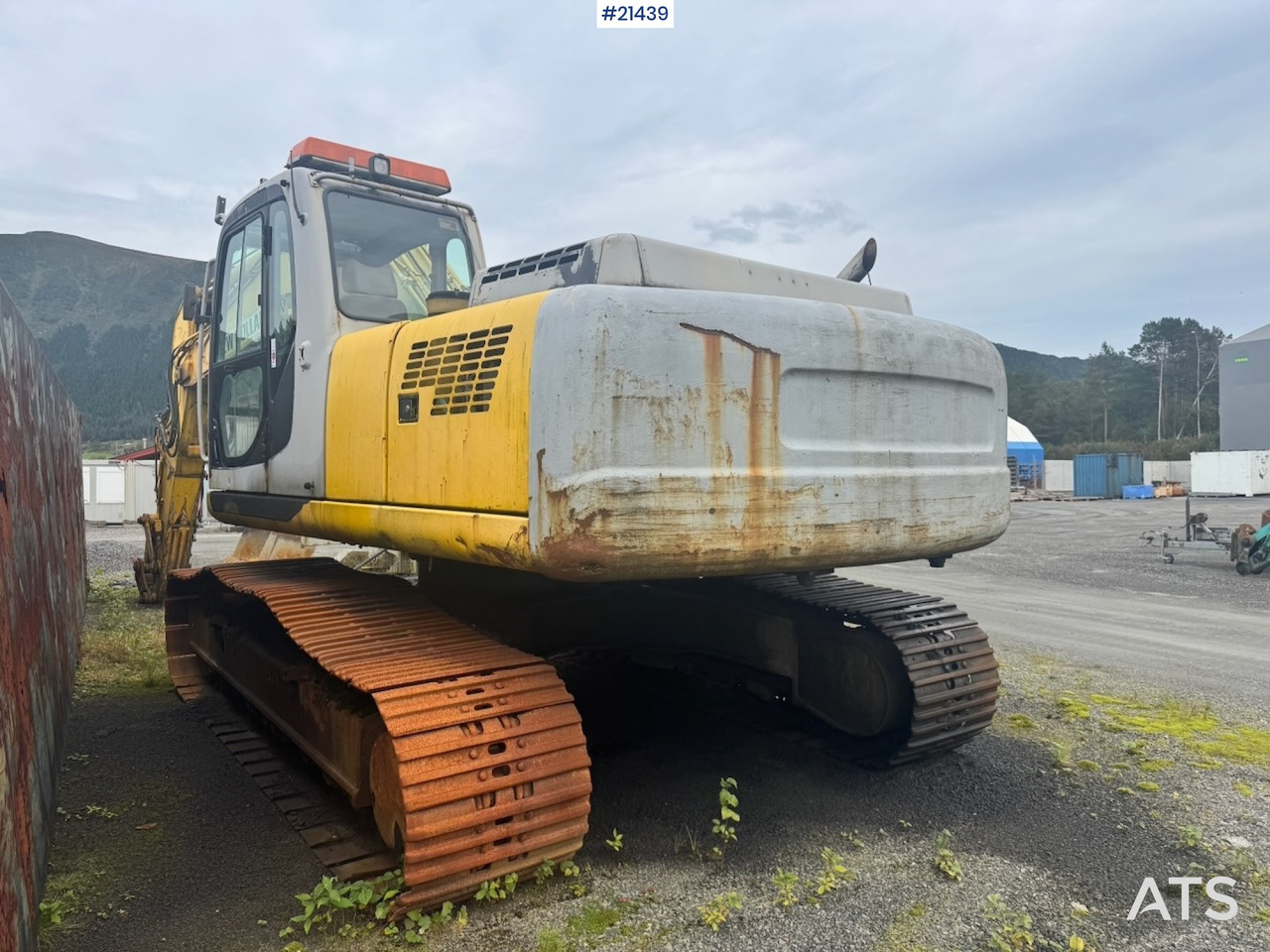 New Holland E305 - Pelle sur chenille: photos 4 New Holland E305 - Pelle sur chenille: photos 4
