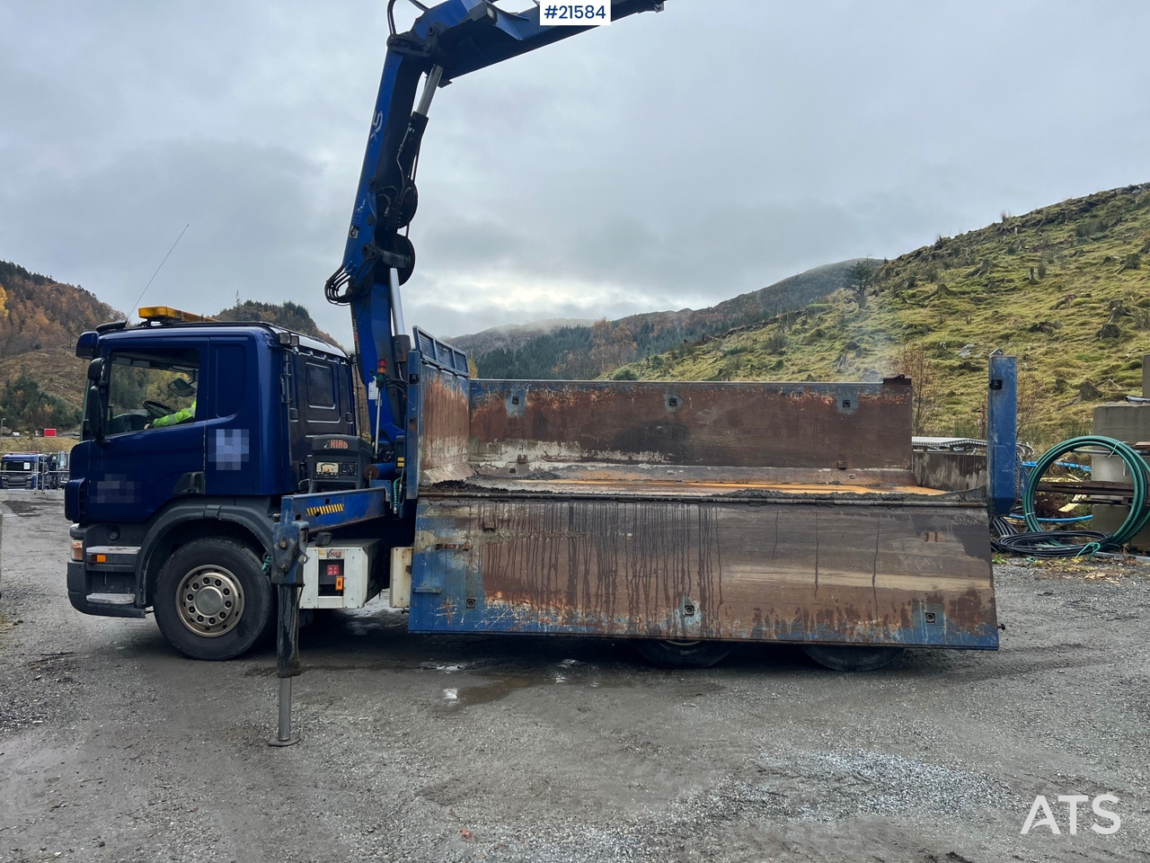 Scania P380 6x2 kranbil m/tipp, m/14t/ og m/Hiab kran - Camion grue: photos 1 Scania P380 6x2 kranbil m/tipp, m/14t/ og m/Hiab kran - Camion grue: photos 1