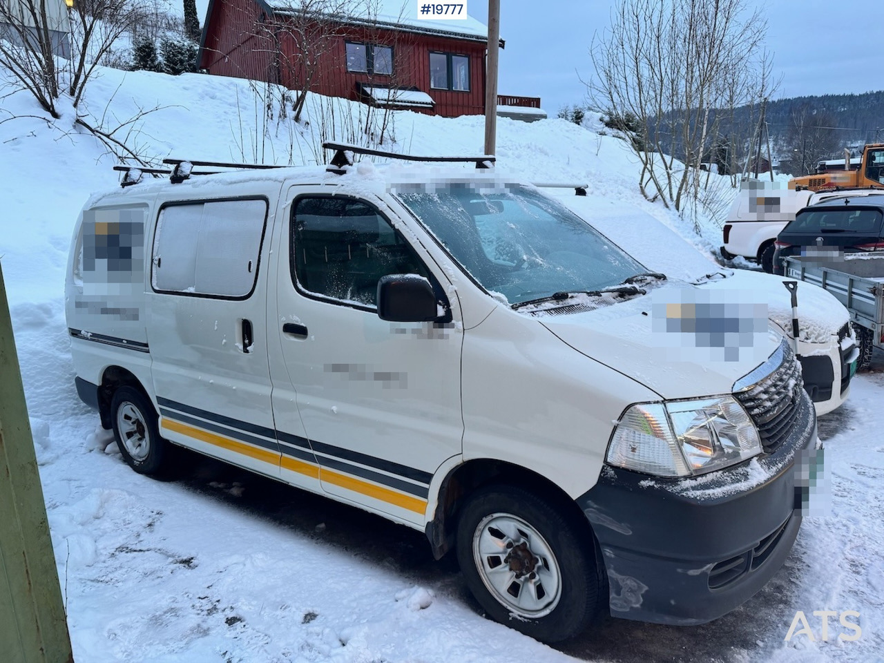 Toyota Hiace - Fourgon utilitaire: photos 2 Toyota Hiace - Fourgon utilitaire: photos 2