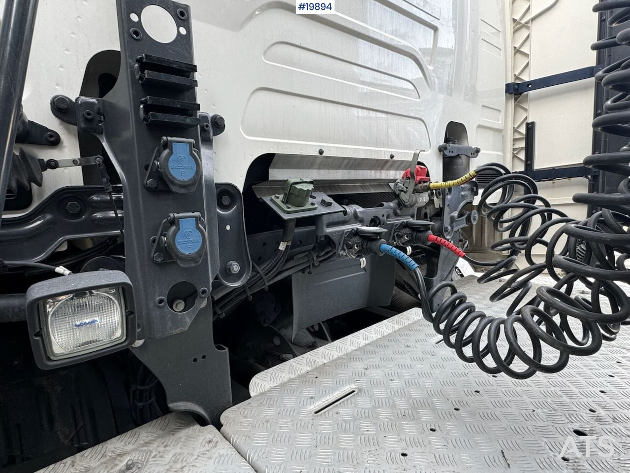 Tracteur routier Scania R590: photos 12